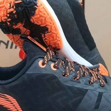 SEPATU BADMINTON LINING SAGA LITE 6 SEPATU LINING SAGA LITE 6 ORIGINAL Terlaris