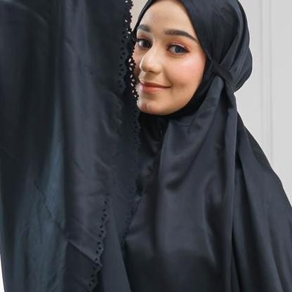 Tazbiya X Zianisa Mukena Premium Silk Collection Terlaris
