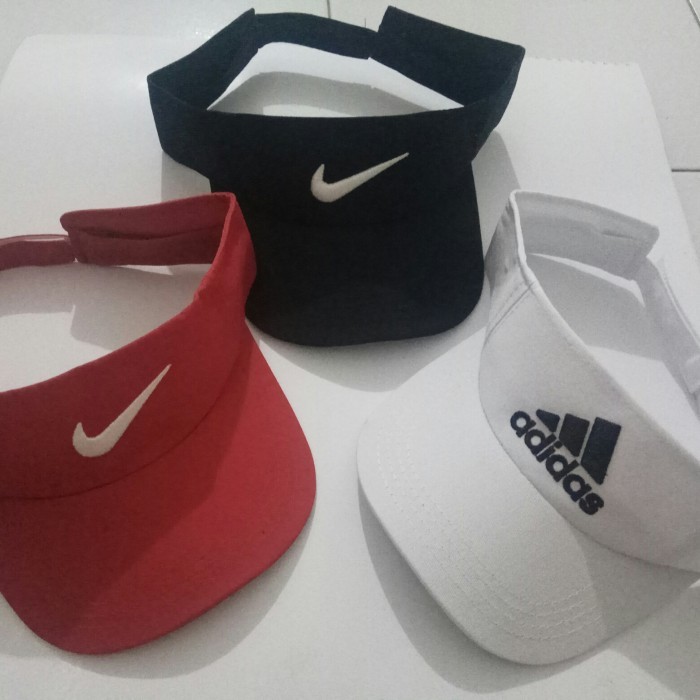 Bundling 1 Topi Nike Hitam + 1 Topi Nike Merah +1 Topi Adidas Putih,