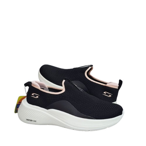 Sepatu Wanita Sneakers Skechers Go-Run Favor Foam
