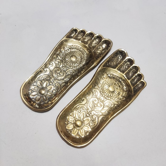 ------] Piring Bentuk Kaki Kuningan Tempat Wadah Saji Plate Brass Piring Unik Antik Souvenir