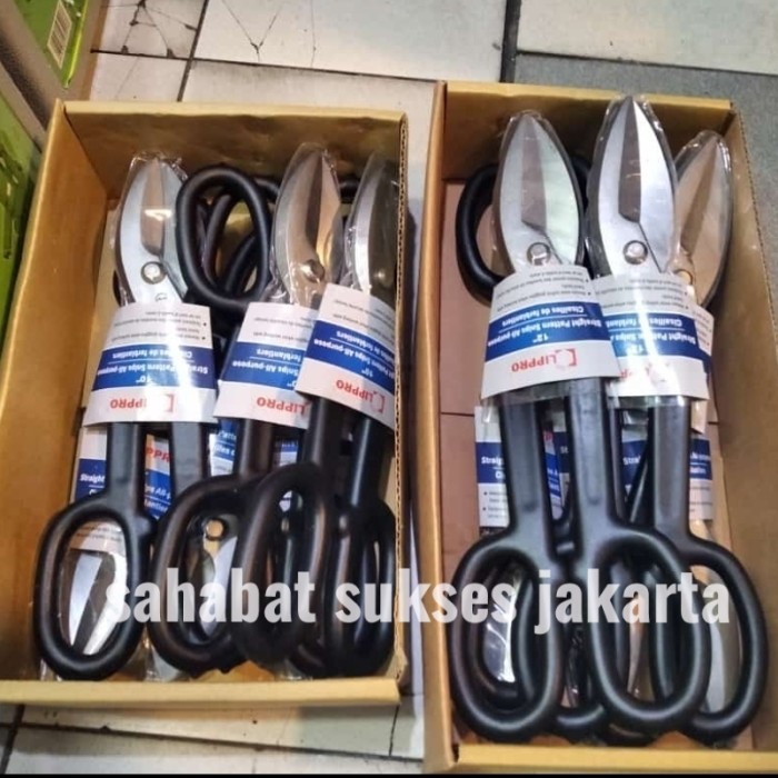 

Lippro gunting seng plat baja besi 10 inch 12 inch ( 1 pcs gunting lipro )