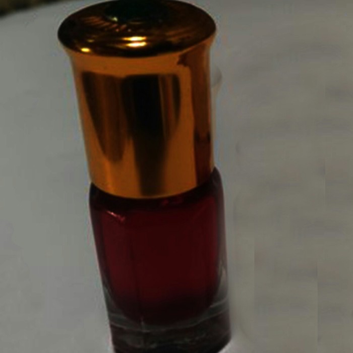 

JAFARON MISIK KOBRA MINYAK DAN TINTA ASLI KHUSUS UNTUK PARANORMAL