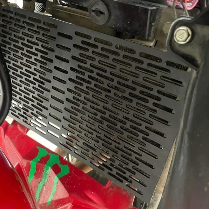 Pelindung Radiator Ninja 250 Fi Old Cover Radiator Ninja 250 Karbu