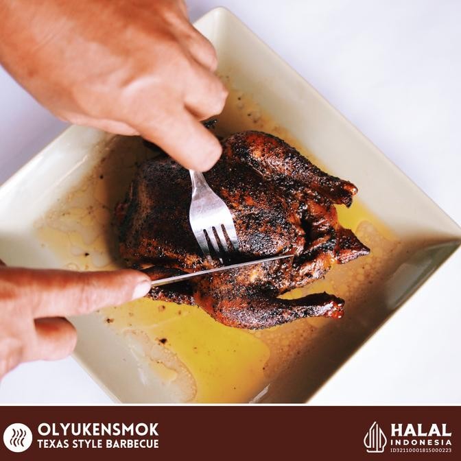 

READY TEXAS STYLE SMOKED CHICKEN / AYAM ASAP TEXAS STYLE (UTUH /1 EKOR)