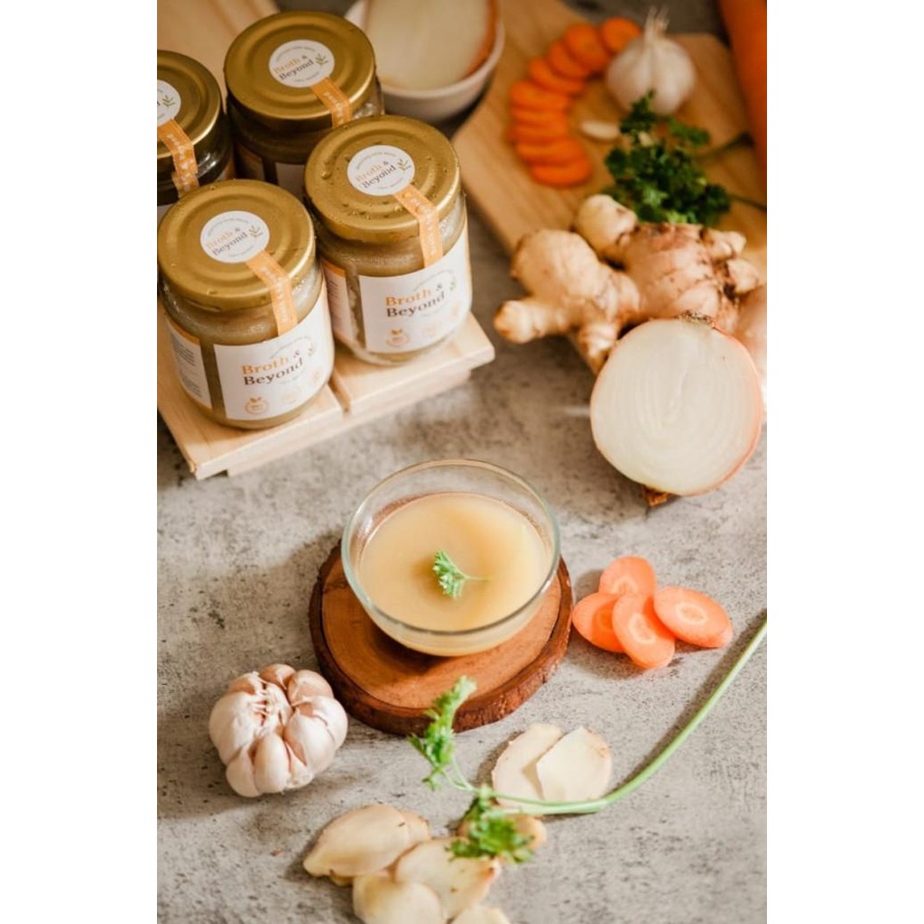 

READY ORGANIC CHICKEN BONE BROTH - 10 JARS / KALDU AYAM ORGANIK - 10 PCS