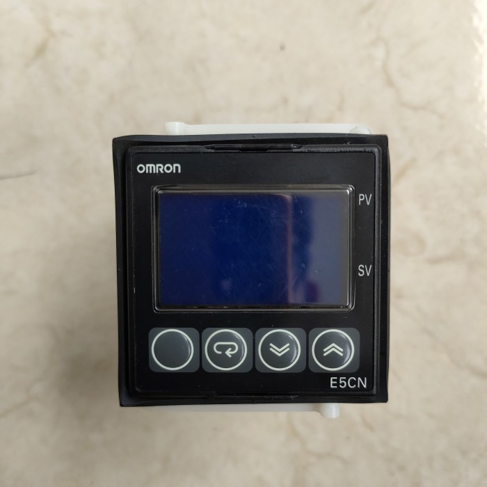 [DOY] Omron Temperature Controller E5CN-QT