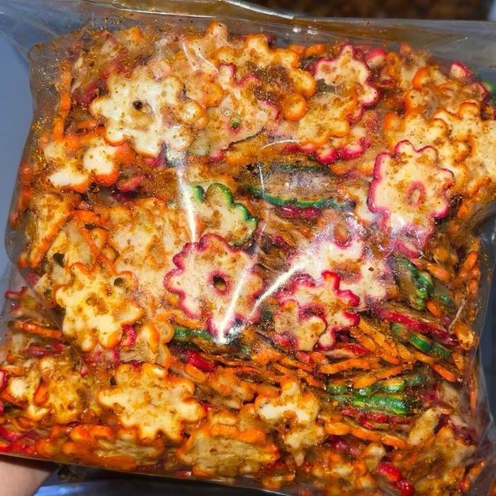 

GRATIS ONGKIR Keripik seblak pedas - kerupuk seblak pedas - keripik tersanjung Food Snacks