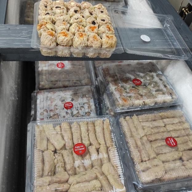 

Dimum Ayam Halal Ii 50Pc Lumpia Ayam Tida Ada Ambal Huu Pael