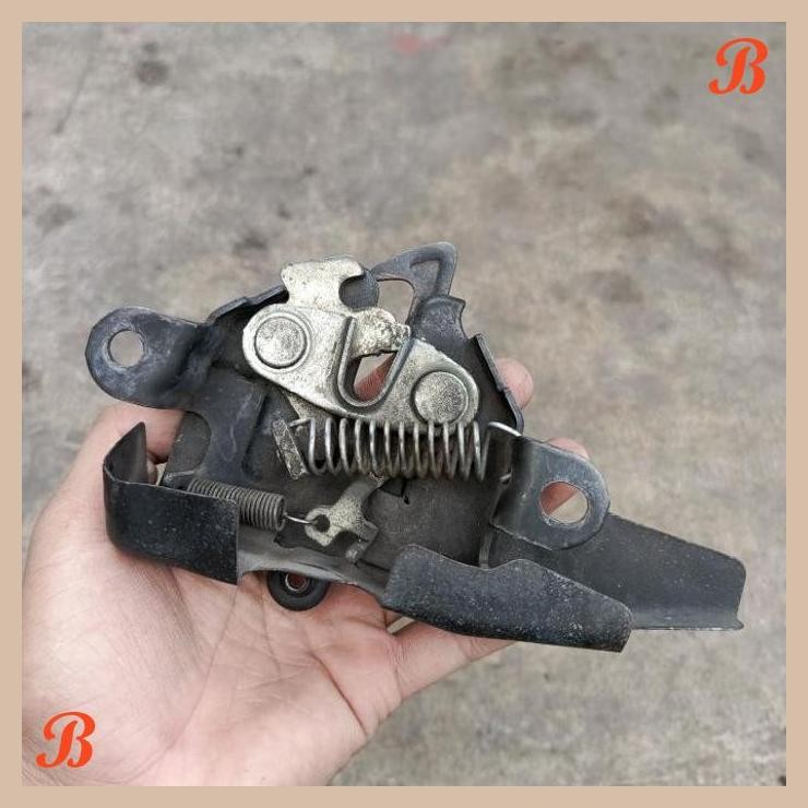 | SMB | DOORLOCK PENGUNCI KAP CAP MESIN AVANZA XENIA ASLI COPOTAN