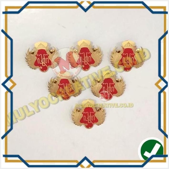 [MUL] PIN BAHAN LOGAM KUNINGAN LOGO KERATON JOGJA - PIN KERATON JOGJAKARTA