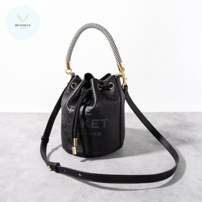 Promo Marc Jacobs The Leather Bucket Bag