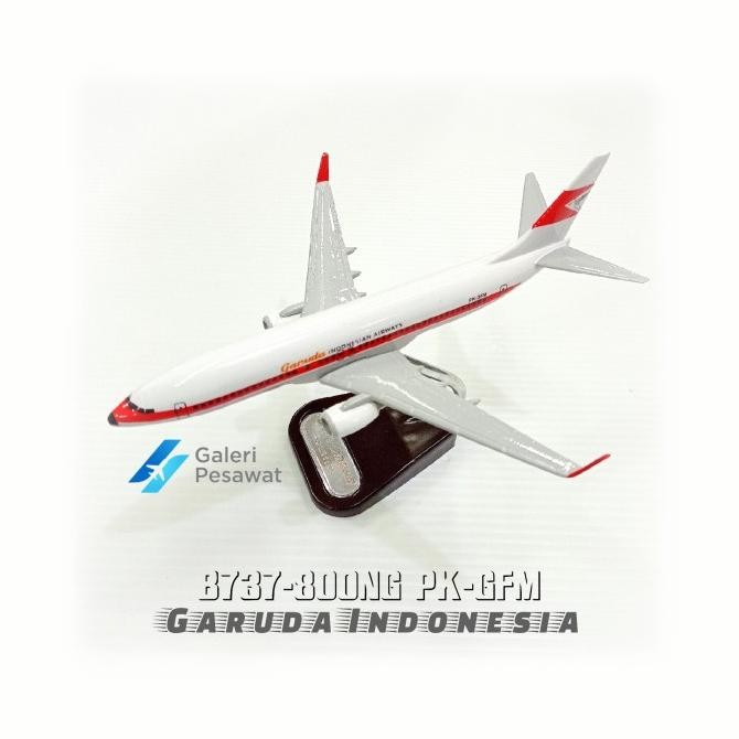 Replika Miniatur Pesawat Garuda Indonesia Vintage Pk-Gfm