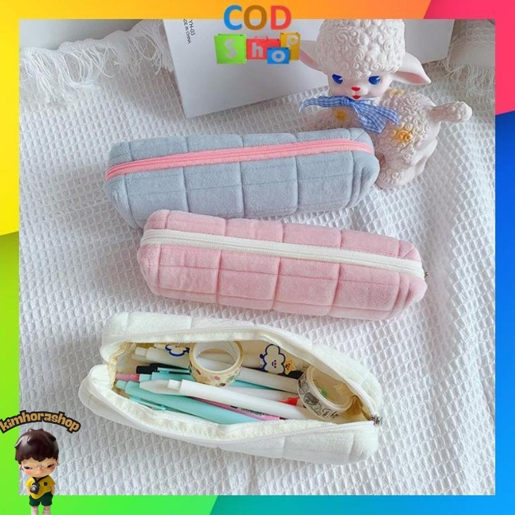 

Cod - T5958 Tempat Pouch Pillow Korea / Kotak Pensil Sleting Velvet Aesthetic Pastel / Kotak Pensil Bulu / Make Up Pouch Murah