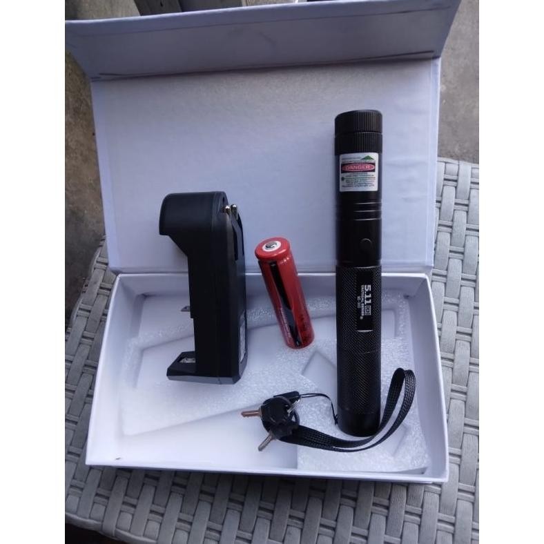 Laser Pointer Cahaya Merah/Hijau/Ungu Laser Persentasi Jarak Jauh Cas_Charge