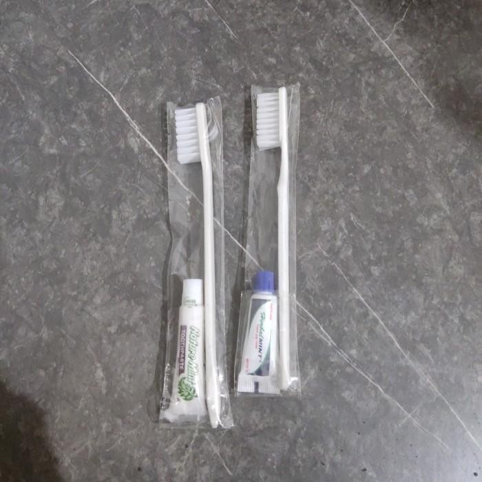 sikat gigi hotel / dental kit hotel