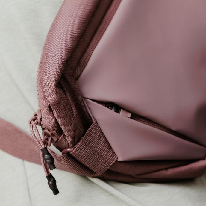 Murah Decathlon Kalenji Tas Pinggang Lari Messenger - Pink/Krem - 8588757