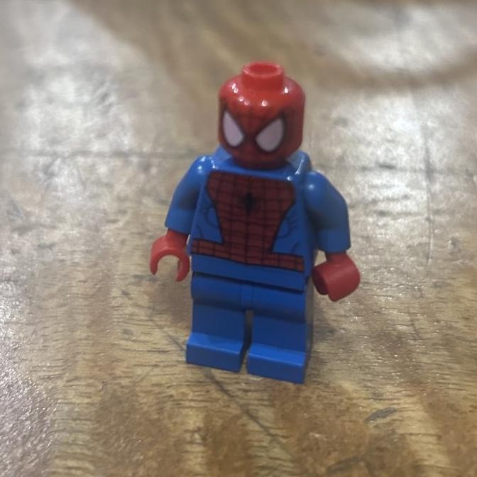 Promo Lego spiderman minifigure COD