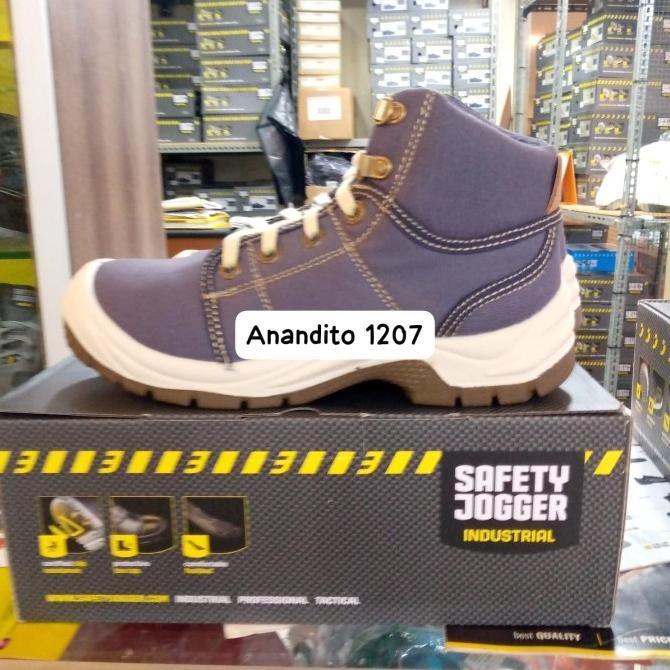 Sepatu Safety Jogger Dessert / Safety Jogger Desert - Hitam, 40 New Stok