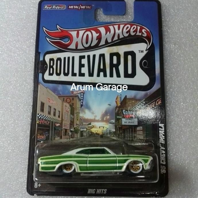 Hot Wheels Premium 65 Chevy Impala. Card Boulevard Series Tahun 2011. Big Hits. Full Besi Body dan C