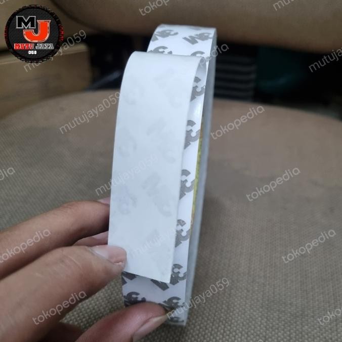 

Double Tape Tisu 3M Tipis 9075i Ukuran 24mm x 50mtr murah