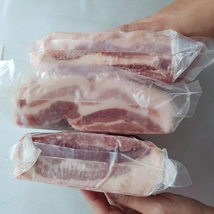 

Promo Daging Samcan Babi Bali Dgn Kulit Pork Belly Skin On Utuh Premium Enak