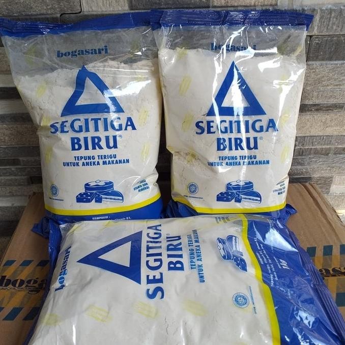 

Murah Tepung Segitiga Biru Kemasan Ekonomis 1 Dus (Via Gojek)