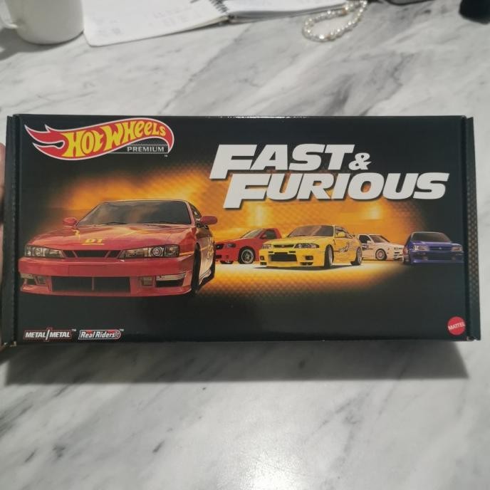 Murah Hotwheels Fast & Furious Premium Box  Segel