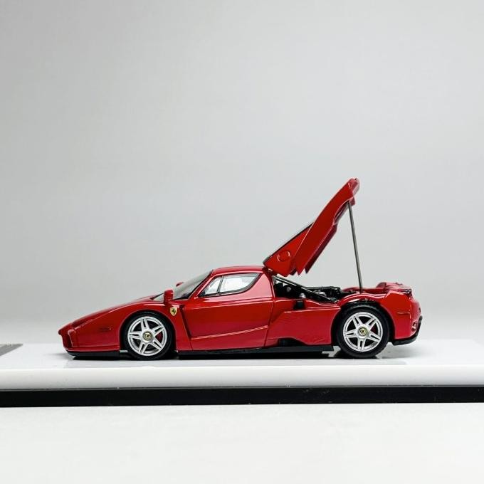 Bisa Grab King Model 1/64 Ferrari Enzo Red - Stance Hunters Sh 1/64 Novitec Ferraro Sf90 - Mortal 1/