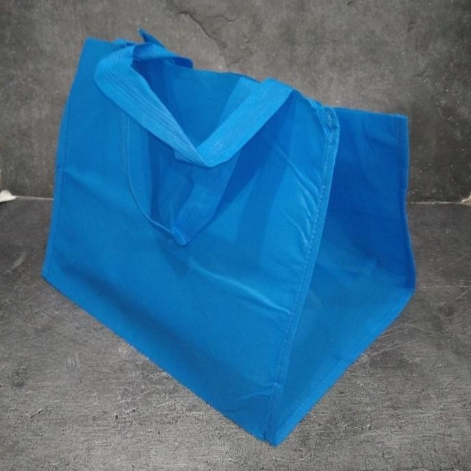 

Tas Kain Polos 25x30 12 pcs Spunbond Dus Roti Donat Berkualitas murah