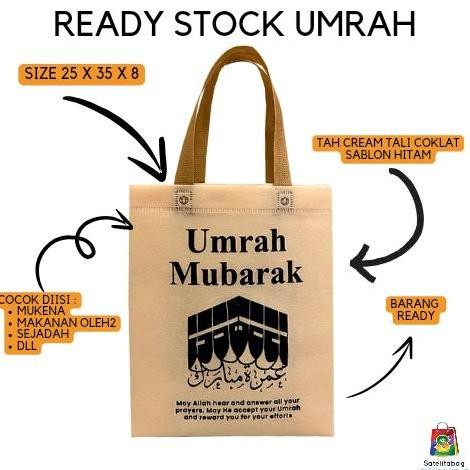 

Tas Goodiebag ISI 12 dengan Handle Ukuran 25x35x8 Souvenir Spunbond Kapasitas 5 kg - Umroh dan Haji Ka'bah anti-gores hitam murah