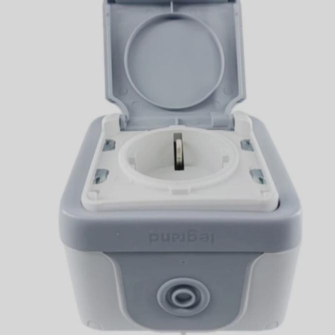 Stop Kontak Outbow Legrand 2Pin 69869 New Stok