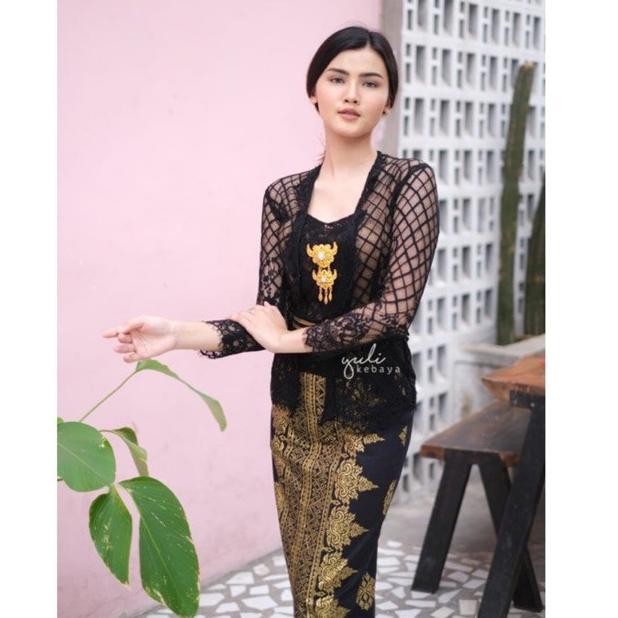 ''Terlaris" Kebaya Bali Jadi Kutubaru Semi Italy Modern - Yuli Kebaya