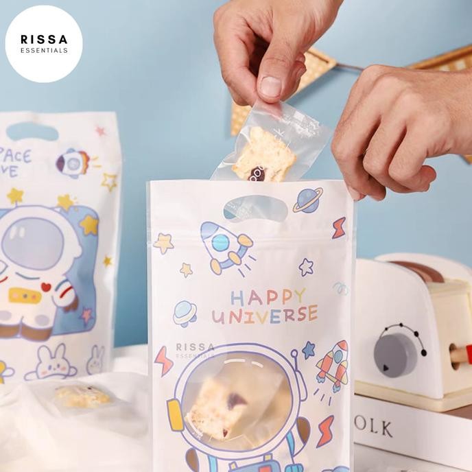 

TERLARIS! [ISI 50 LEMBAR - 20x30+4 cm] [RISSA] Plastik Klip Ziplock Motif Plastik Standing Lucu Zipper Bag Motif Cookies Bag Packing Kemasan Plastik Mini (50 pcs) Coklat Permen Kue Souvenir Aksesoris Kemasan Plastik Zipper Rissa Essentials