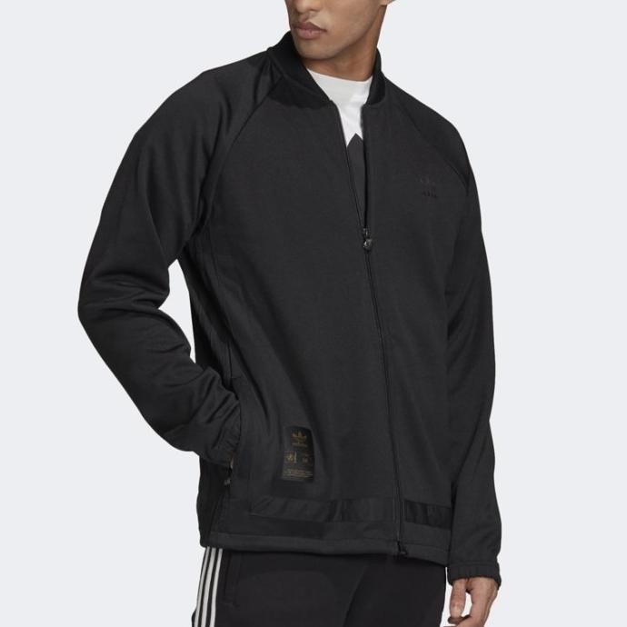 Jaket Adidas ORIGINALS Trefoil Warm Up Track Top Black Gold GK0662 ORI