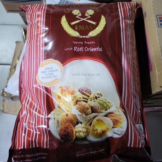 

Murah Tepung Terigu Cakra Kembar Emas Untuk Roti Oriental 5Kg