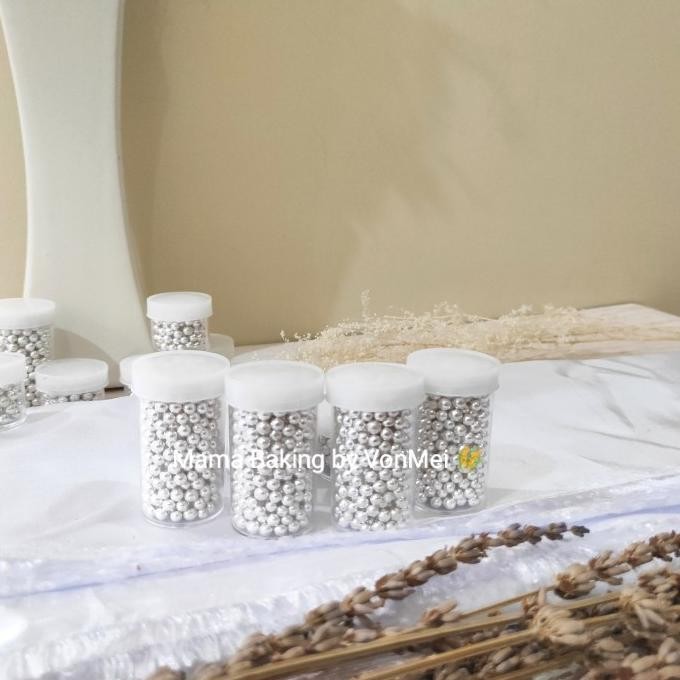 

Sprinkle Ball Bola Silver Pearl Trimit Kecil Topping Hias Kue -+ 25 gr nUg