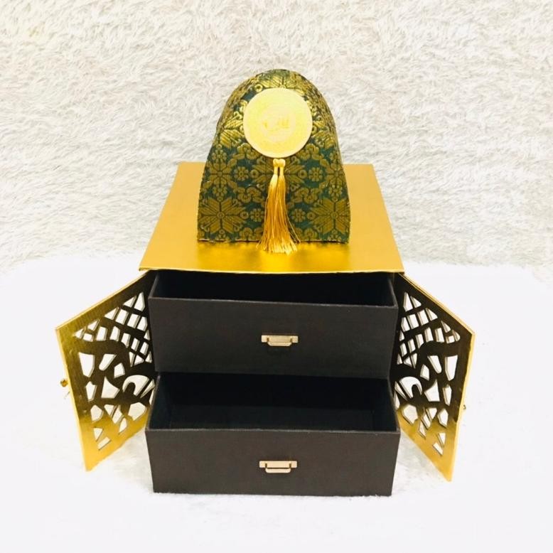 

Kotak Lemari Ukiran Kubah / box lebaran / parcel lebaran / hampers lebaran