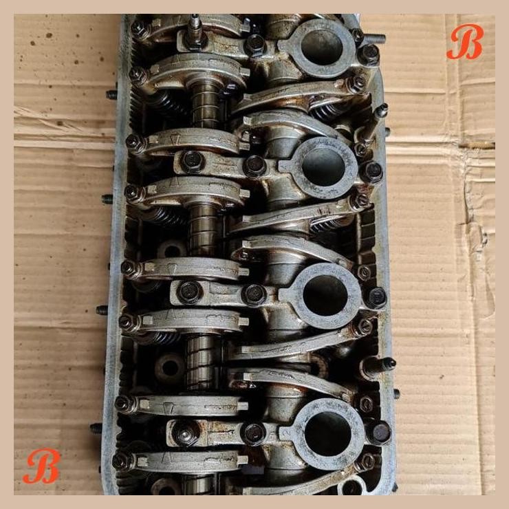 [2SM] CYLINDER HEAD HONDA GRAND CIVIC