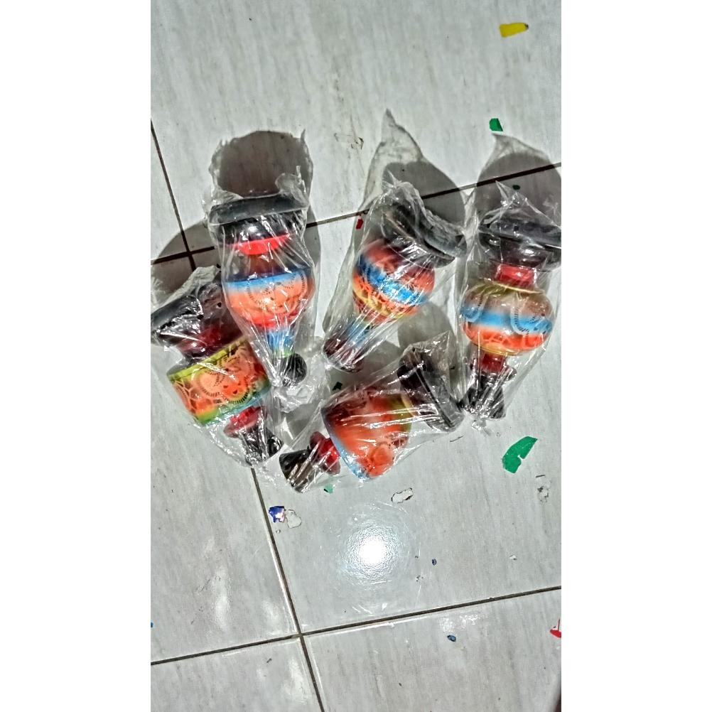 SD83 ZX41 PION KAYU LOVEBIRD NOMOR 7 MOTIF AIR BRUSH SANGKAR KANDANG BURUNG BESI BULAT KAPSUL DAN PL