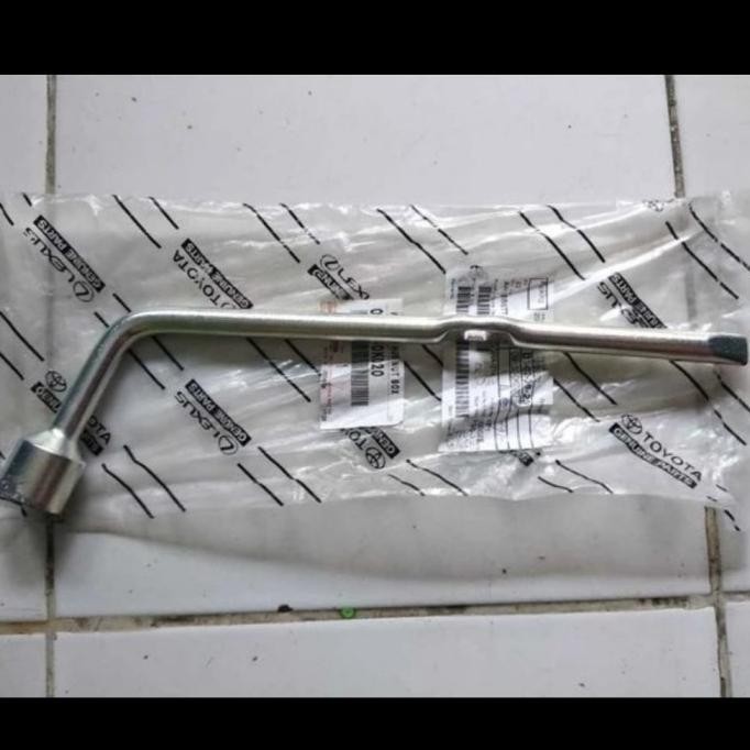 Kunci Roda Mobil 21 mm ( gagang dongkrak ) kijang inova,fortuner,hilux REZ