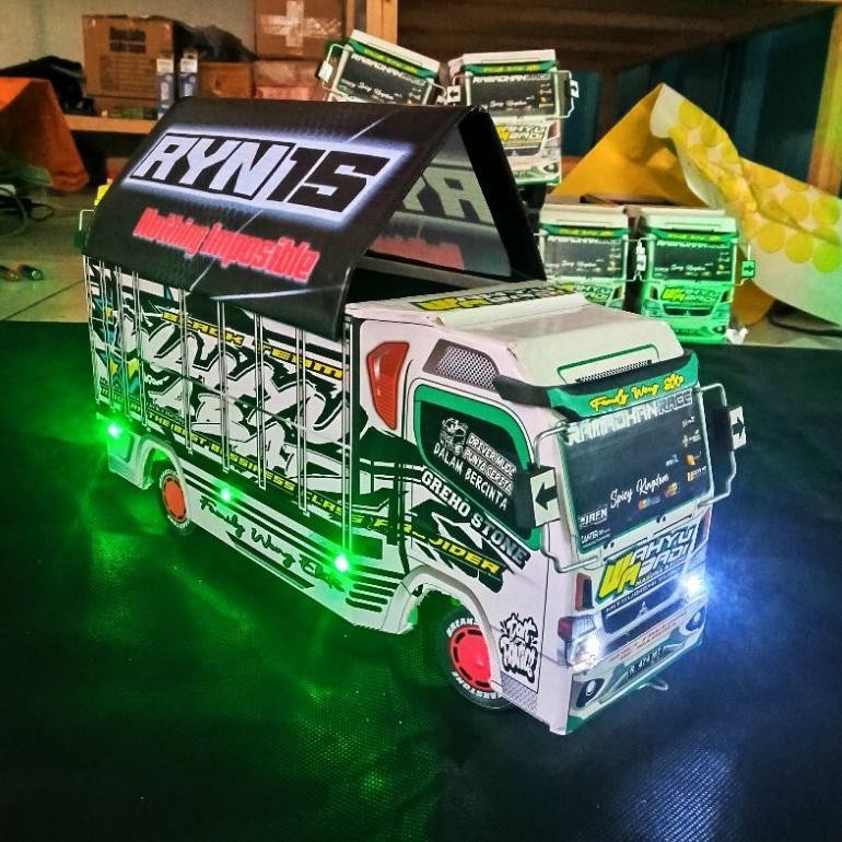 Miniatur Truk Oleng WAHYU ABADI 02 Size P30cm Mainan Anak Hobi Dan Koleksi