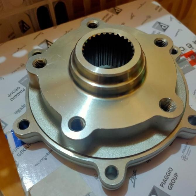 New Hub Roda Cakram Belakang Vespa GTS/ Hub Roda Cakram Belakang Vespa 946