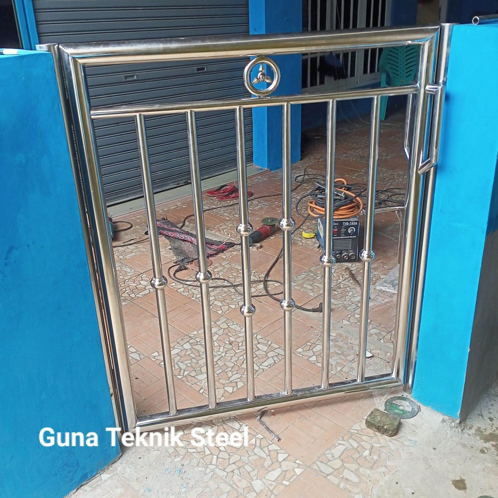 pagar stainless minimalis