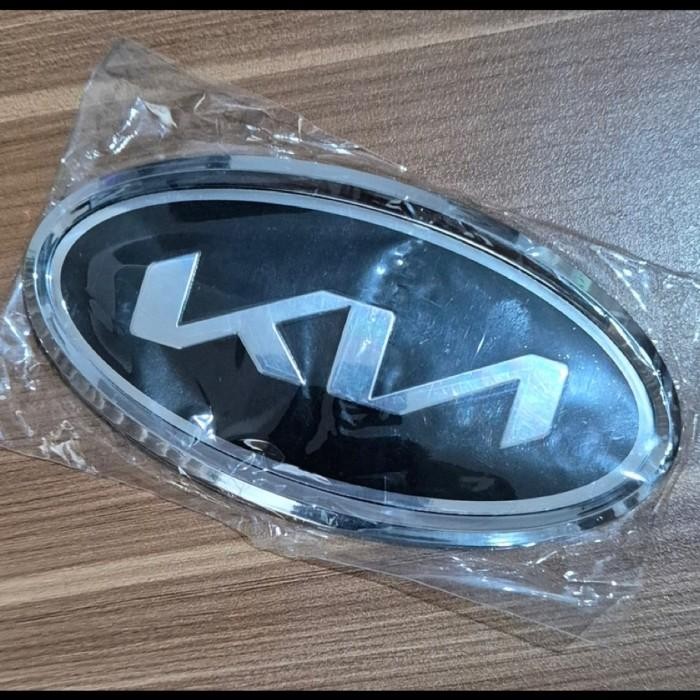 Emblem New Kia Logo Untuk Kia Rio Depan Belakang Steer Original Dan Terpercaya