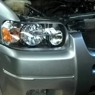 FR418-B001 HEAD LAMP FORD ESCAPE 01-04 US-STYLE
