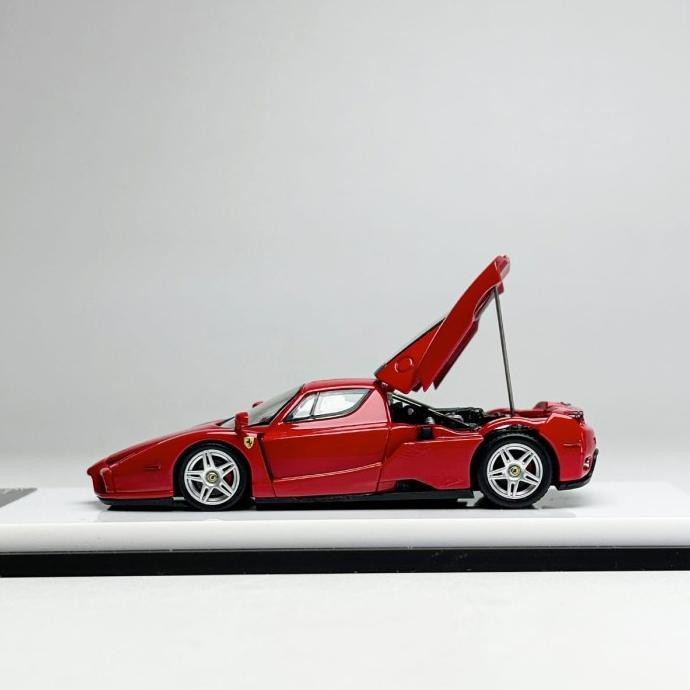 King Model 1/64 Ferrari Enzo Red - Stance Hunters Sh 1/64 Novitec Ferraro Sf90 - Mortal 1/64 Mazda R