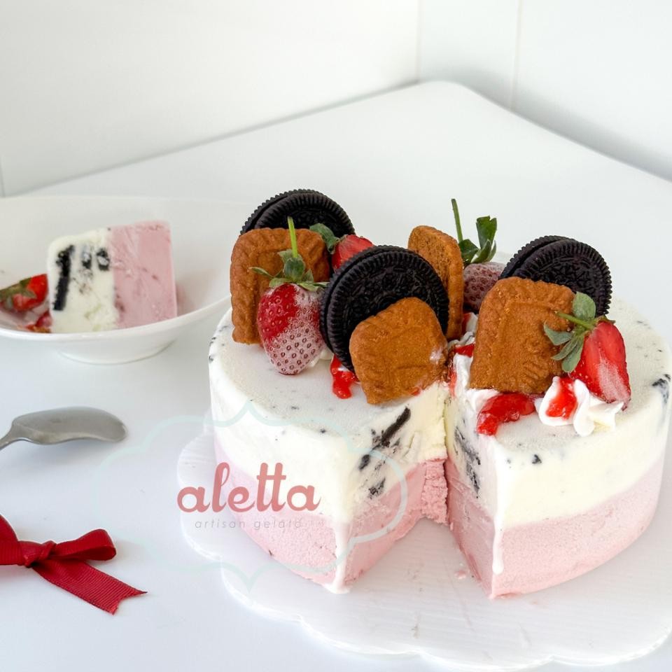 

Gelato Cae Ice Cream Cae Berry Trawberry Vanilla