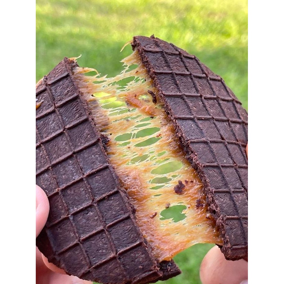 

1 Box 10pcs Chocolate Caramel Stroopwafel by Kin's Stroopwafel