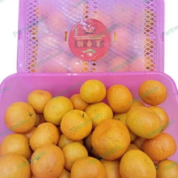 

Promo Jeruk Shantang Birma Sweet Berat 2 Kg / Keranjang